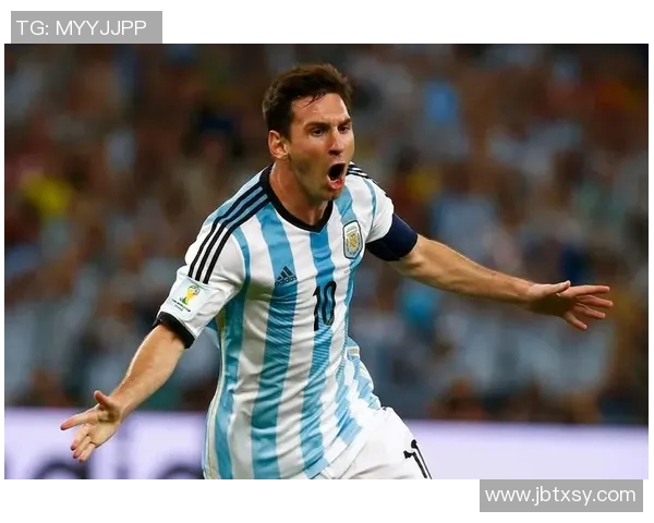 在绿茵场上拼尽全力的足球明星们的传奇故事与奋斗精神