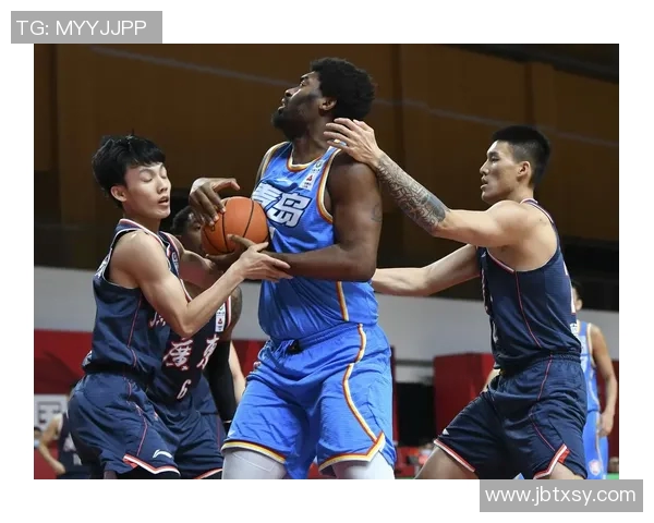 广东宏远与青岛激战正酣直播精彩瞬间不容错过